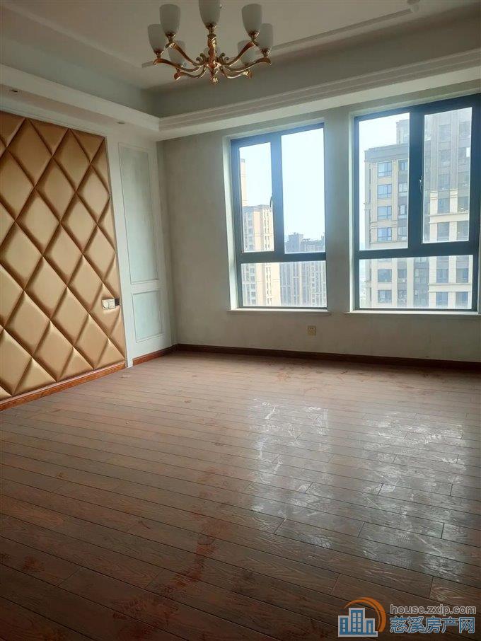 保利天悦湾花苑