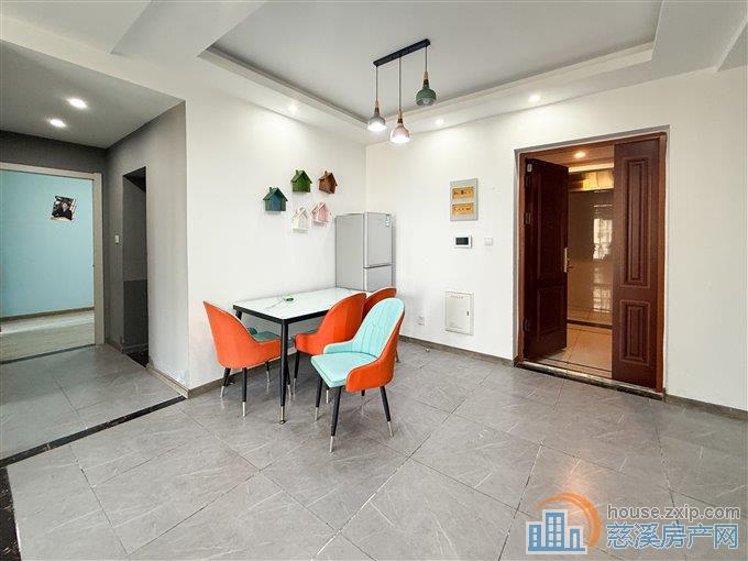 悦华府107平145万精装修