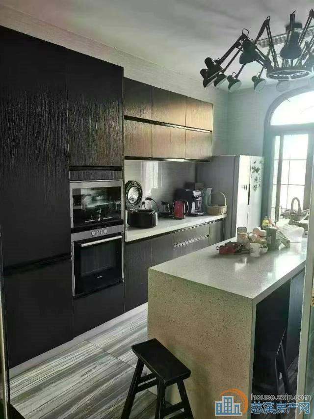 商业别墅保利天悦湾豪装680万