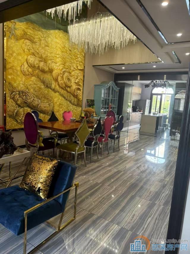 商业别墅保利天悦湾豪装680万