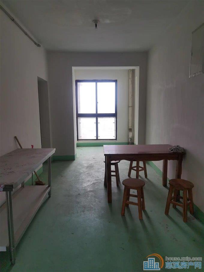 出租保利天悦湾花苑2000元