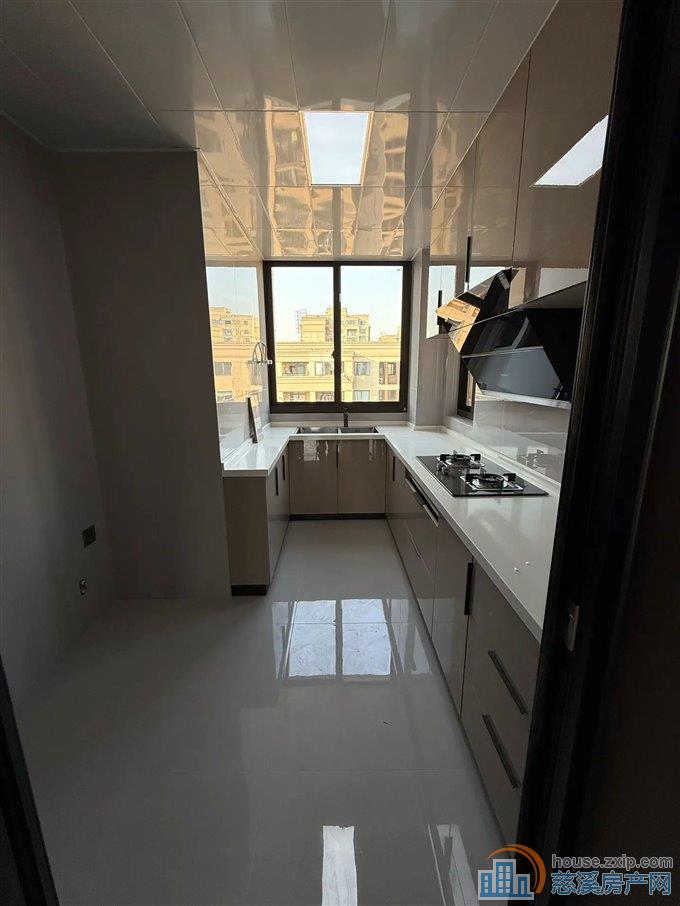 尚德家园89平88万送车位精装修