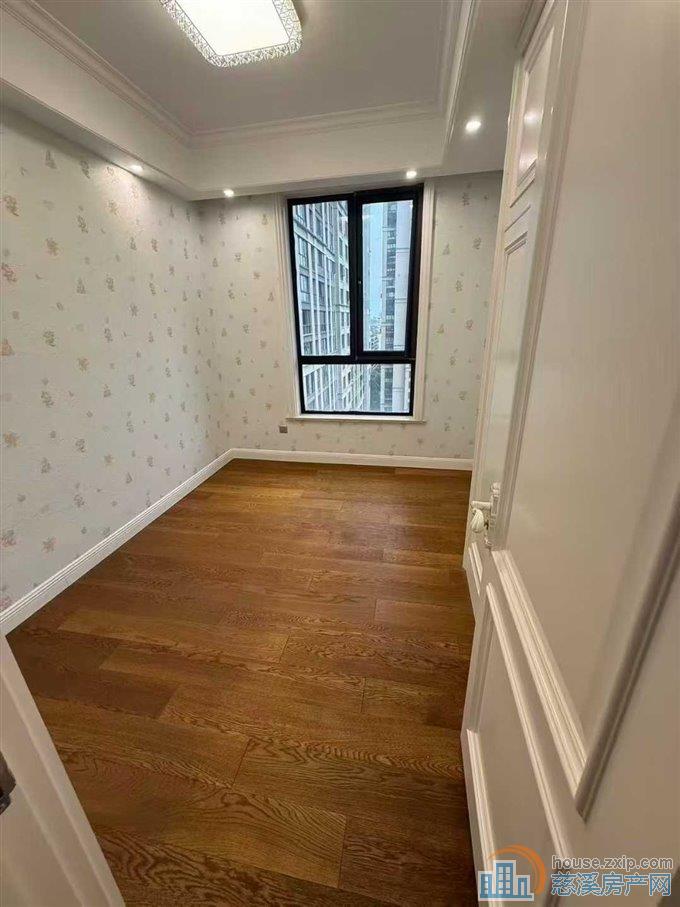 保利二期天悦湾豪华装修拎包入住直接钥匙在