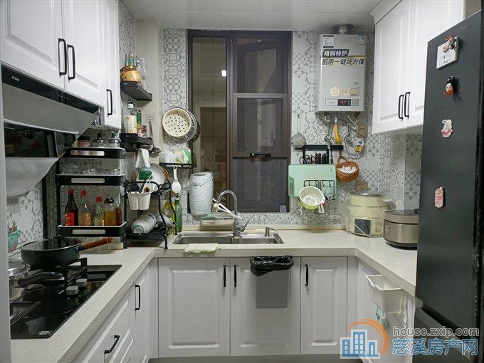 峙山庄园87平73.8万精装修