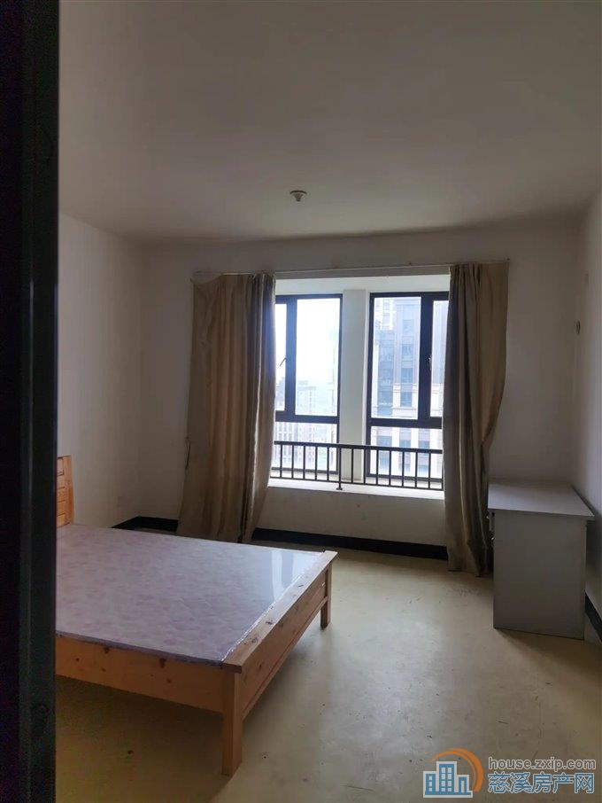 出租保利天悦湾花苑2000元