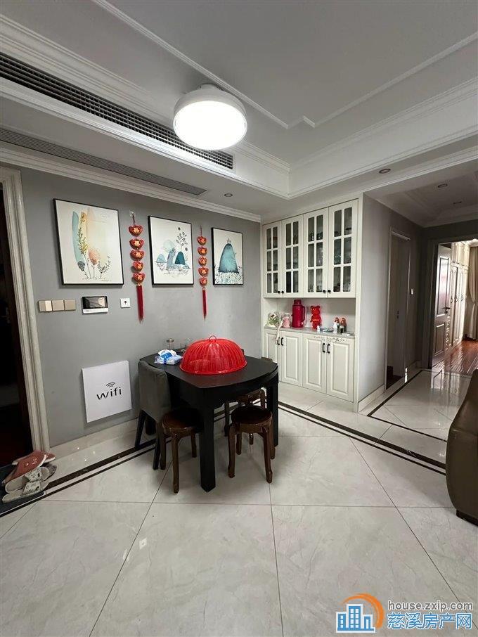 美莛花苑 117平 满五唯一 送车位