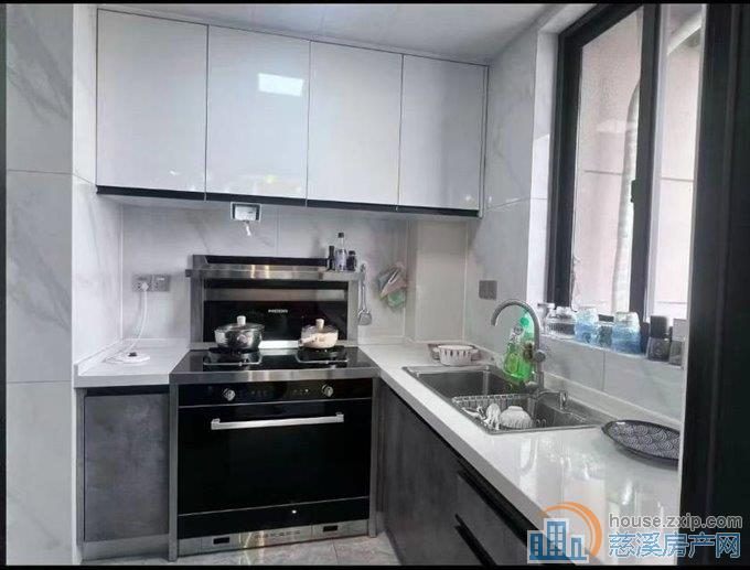 天誉华府143平高楼层豪装238万