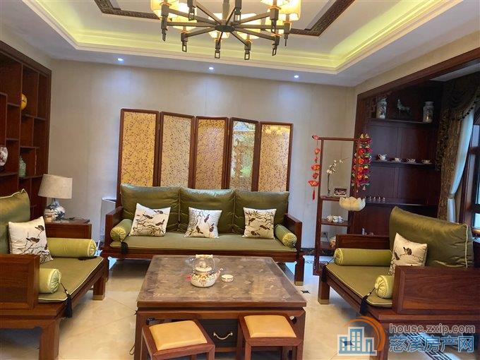 出租万翔美郡4500元/月