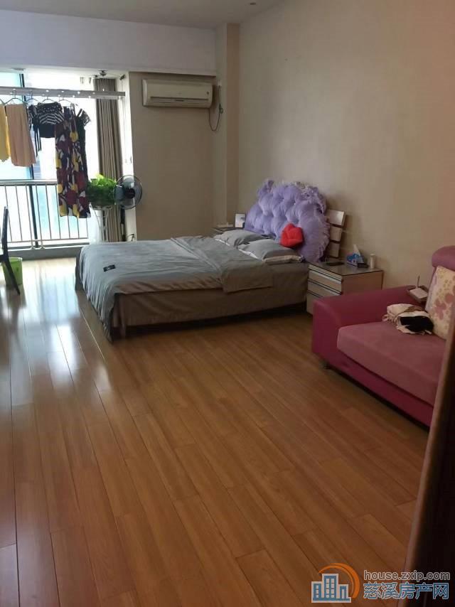 新都汇1800元，钥匙在