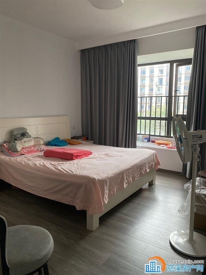 亏本特价出售天铂佳苑7层洋房143平