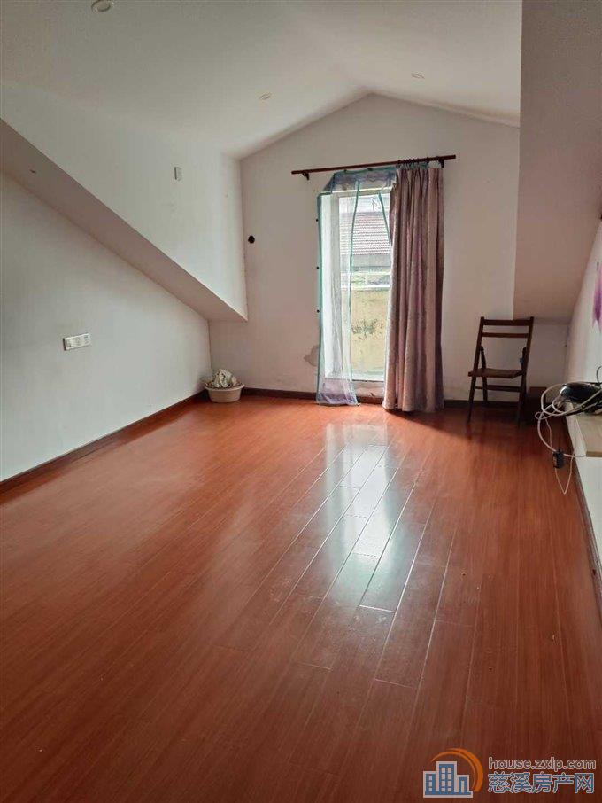 后二房路一通三位置光线好118万直接