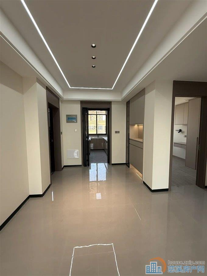 尚德家园89平88万送车位精装修