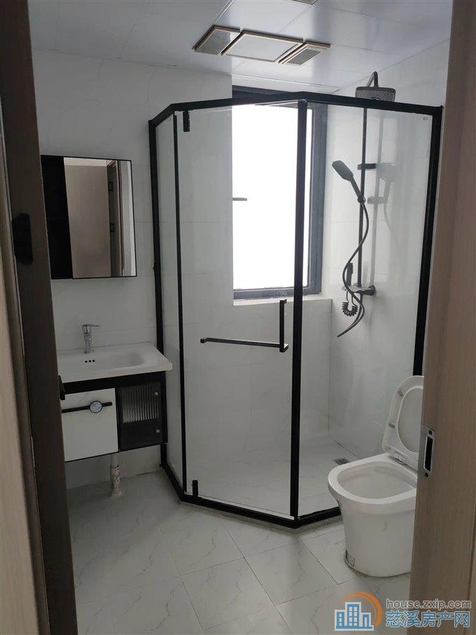 出租蓝光碧桂园悦未来嘉苑2000元