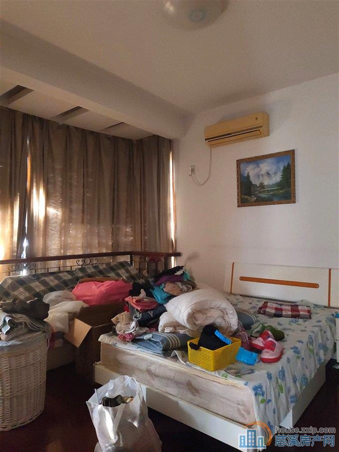 出租东方明珠城4800元/月