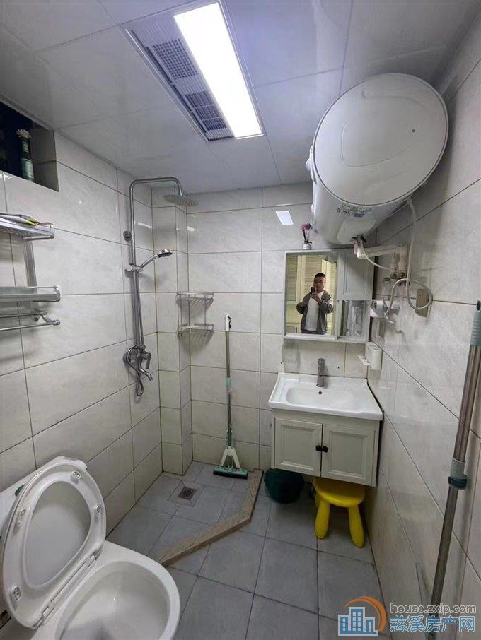 新潮塘北苑45平方 精装小2室 