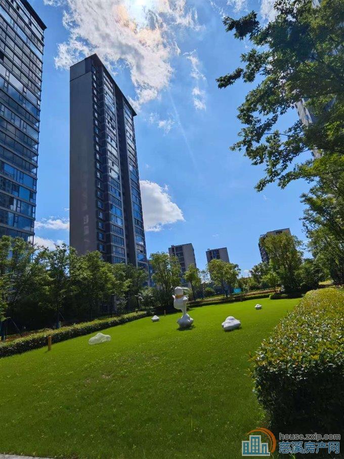 急卖新城河板块泊蔚里带车位多套直接钥匙在