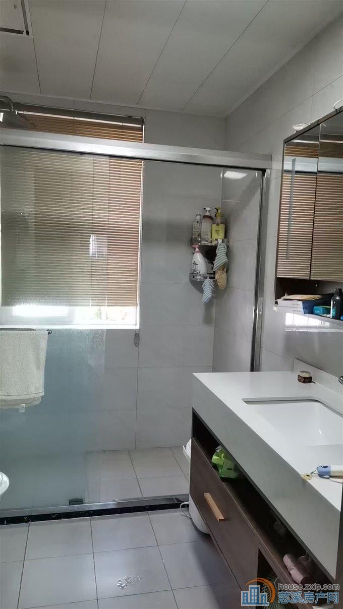 天九街对面 景怡园3楼，143平108万