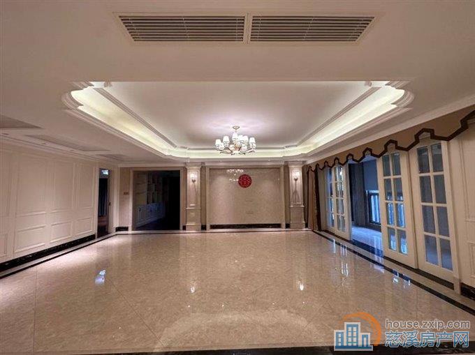 太子湾262平边套好楼层婚房带车位