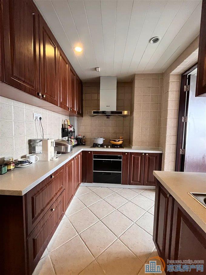 捡漏 金地鸿悦 独门独户，精装