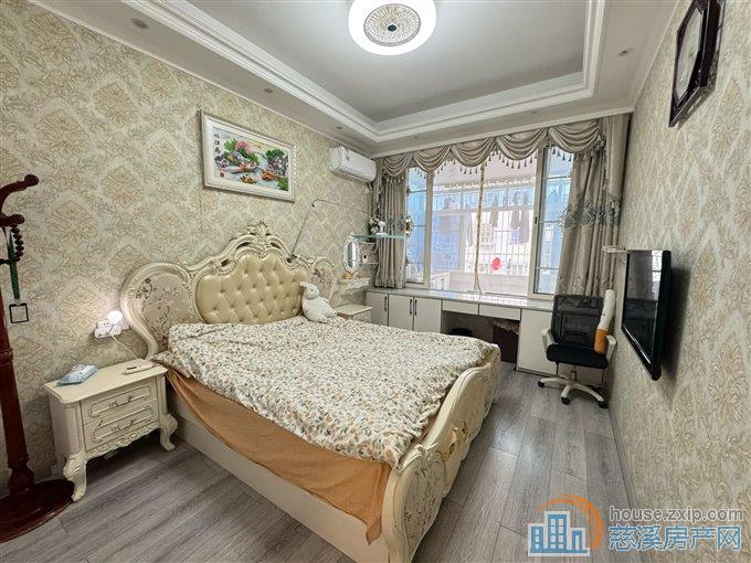 吉祥新村四区 ZUI佳楼层 精装 带车库