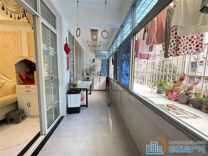 吉祥新村四区 ZUI佳楼层 精装 带车库