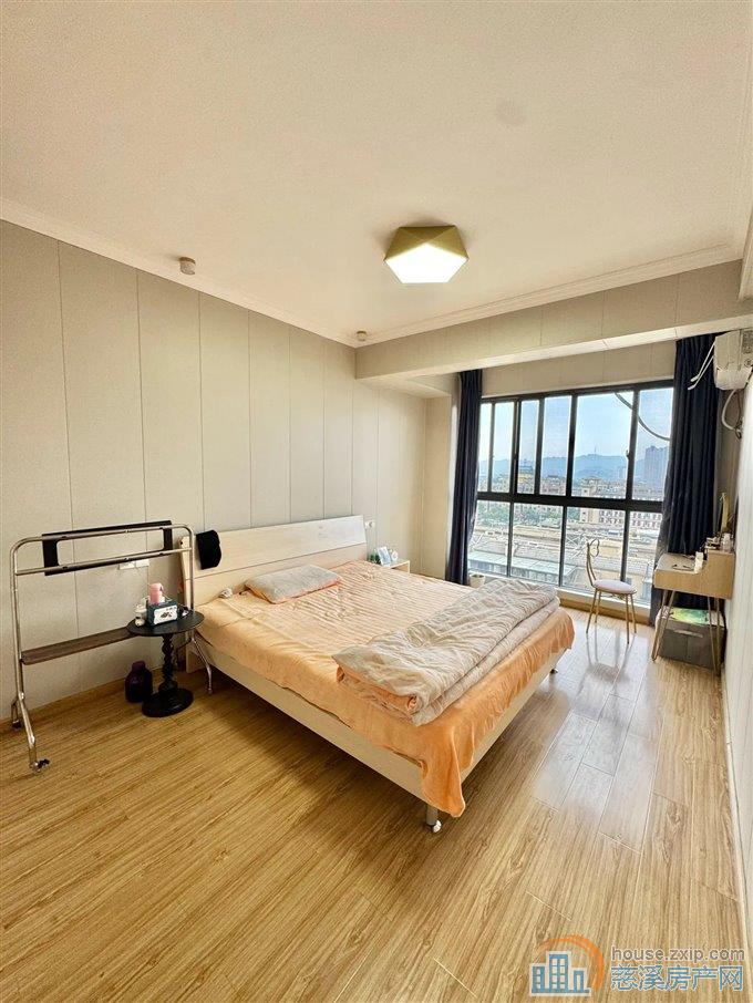 中梁泊景庭131平125万稀缺洋房