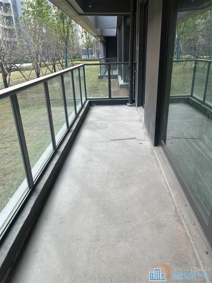 卓越湖樾云著花苑