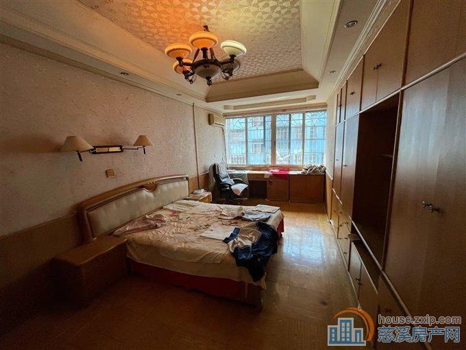 城东新村81平118.8万满五唯一