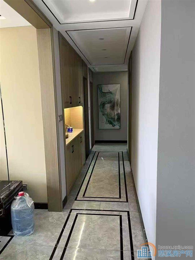 恒厚阳光城二期，143平，精装修198万