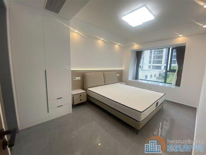 城西桃溪云庐100平位置好140万三室