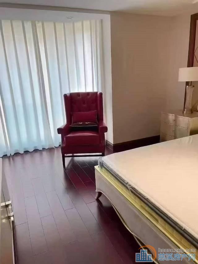 绿城慈园边套大阳台180平豪装398万