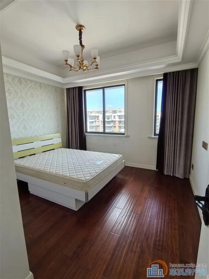 星光家园 231.5平 179.8复式