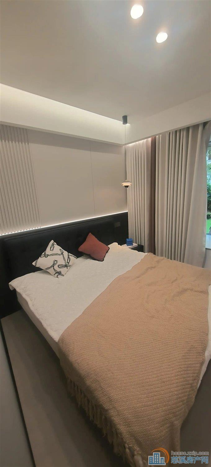 蔚蓝云图 精装修 70平 88.6万