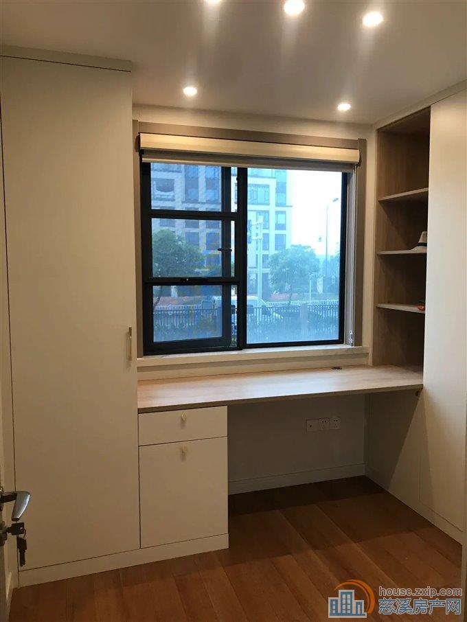 阅江府132平228万文锦书包