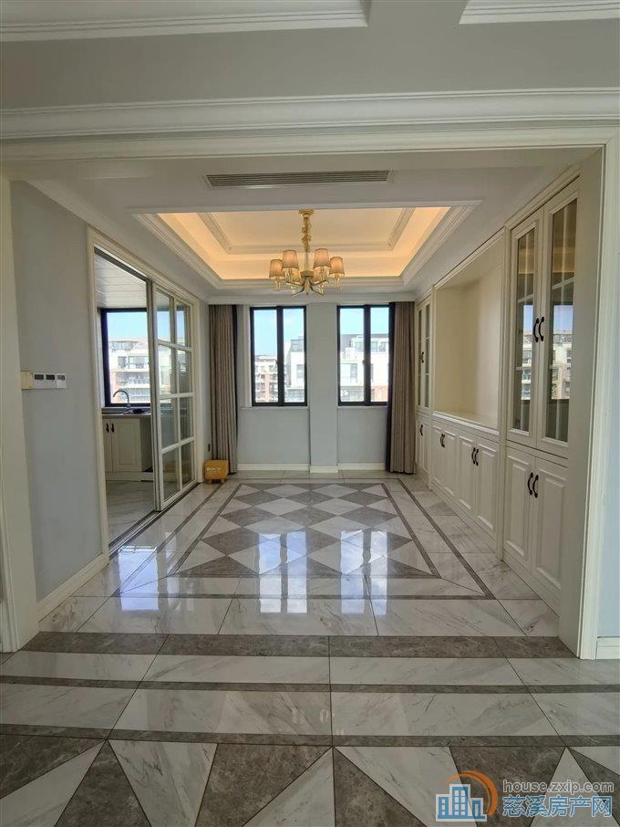 星光家园 231.5平 179.8复式