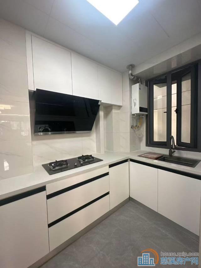 城西桃溪云庐100平位置好140万三室