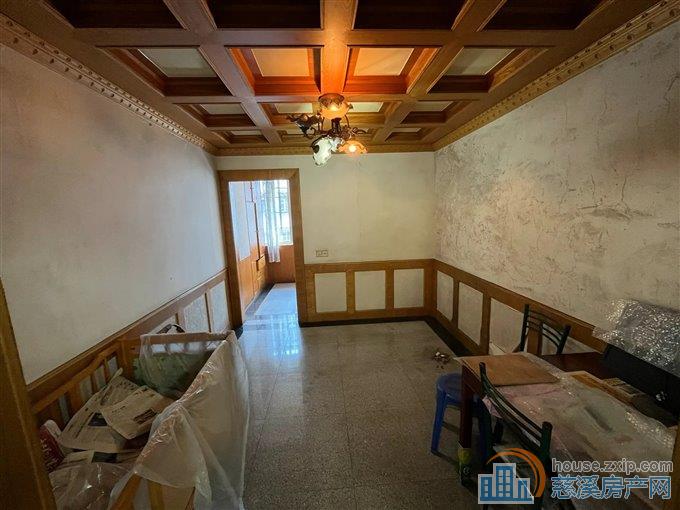 城东新村81平118.8万满五唯一