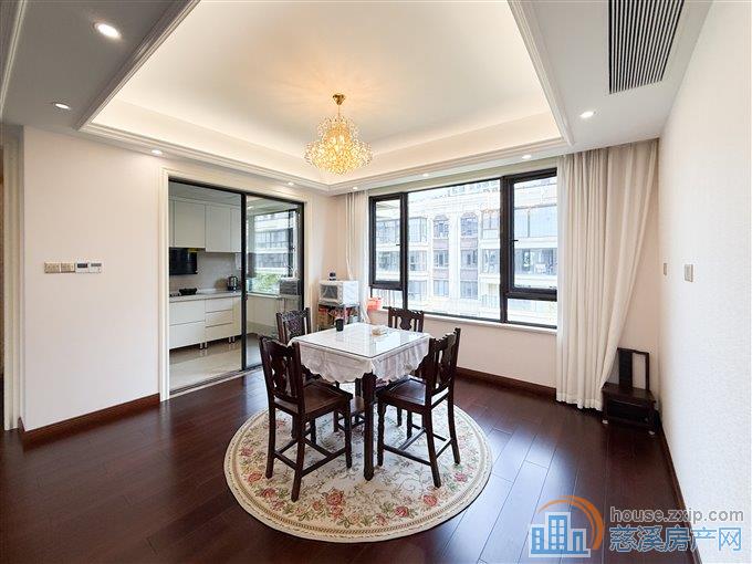 中海湖心半岛花苑洋房豪装拎包入住送双车位