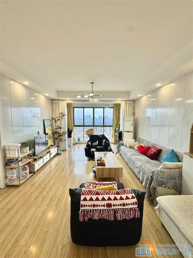 中梁泊景庭 洋房 精装 采光好