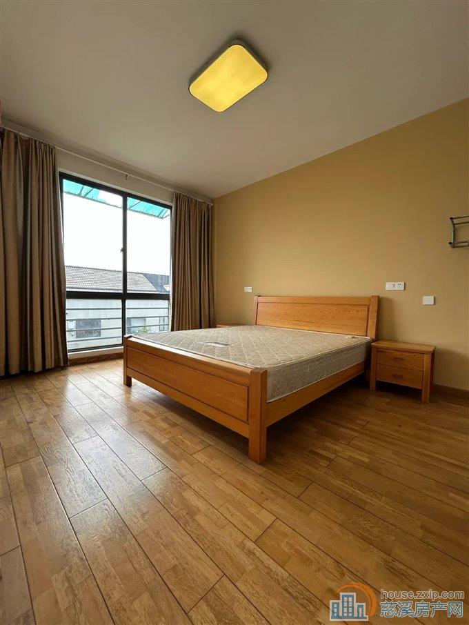 星光家园一期172平110万带露台