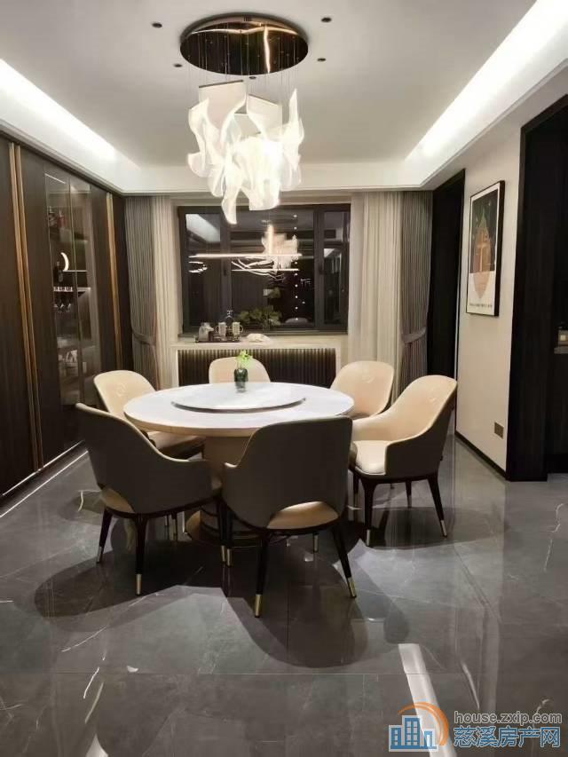 花样年月城玖号花苑276平