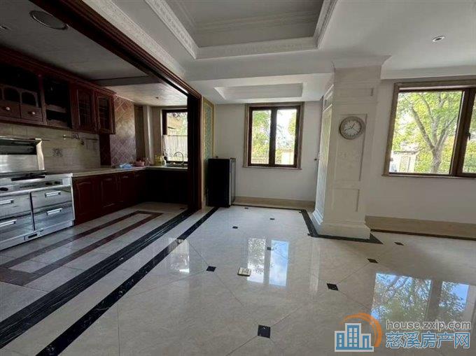 杭湾名苑1复2豪华装修300多平