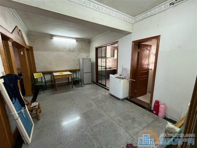 城东新村81平118.8万满五唯一