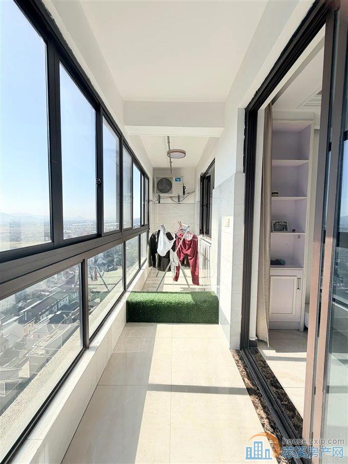 峙山庄园87平69万满五唯一