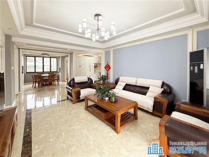 银桂苑9层洋房142平精装带车位198