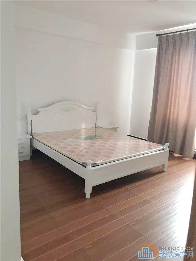 界牌小区电梯房三室+车位精装修直接房源