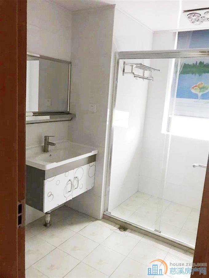 界牌小区电梯房三室+车位精装修直接房源