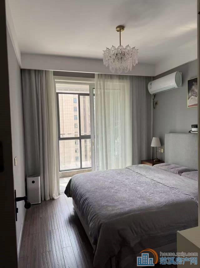 梅林苑48平自住精装电梯洋房中间楼层