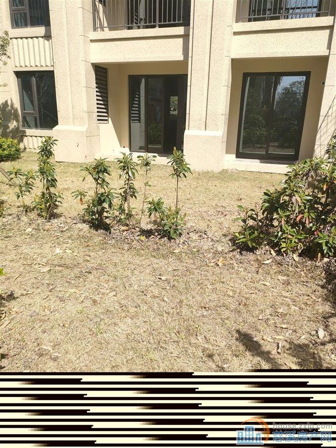 青溪云庐 一楼带花园 120平方135万