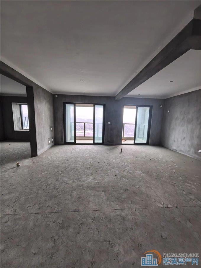 悦华府价格ZUI低一套3室两厅仅132万